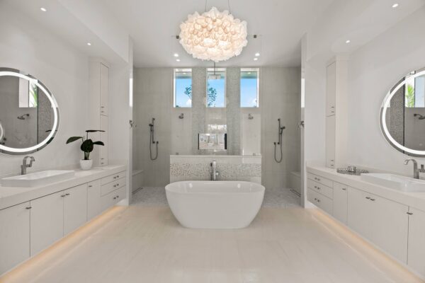 Master-Bathroom